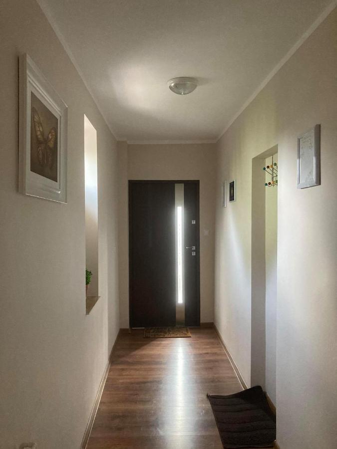 Mieszkanie Na Osiedlu Siedemsetlecia 우니에유프 외부 사진
